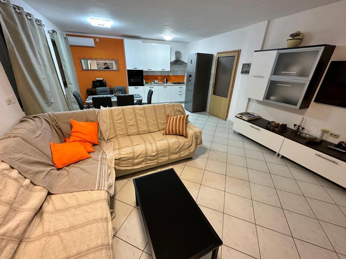 Vila Mazi Veglia Exterior foto